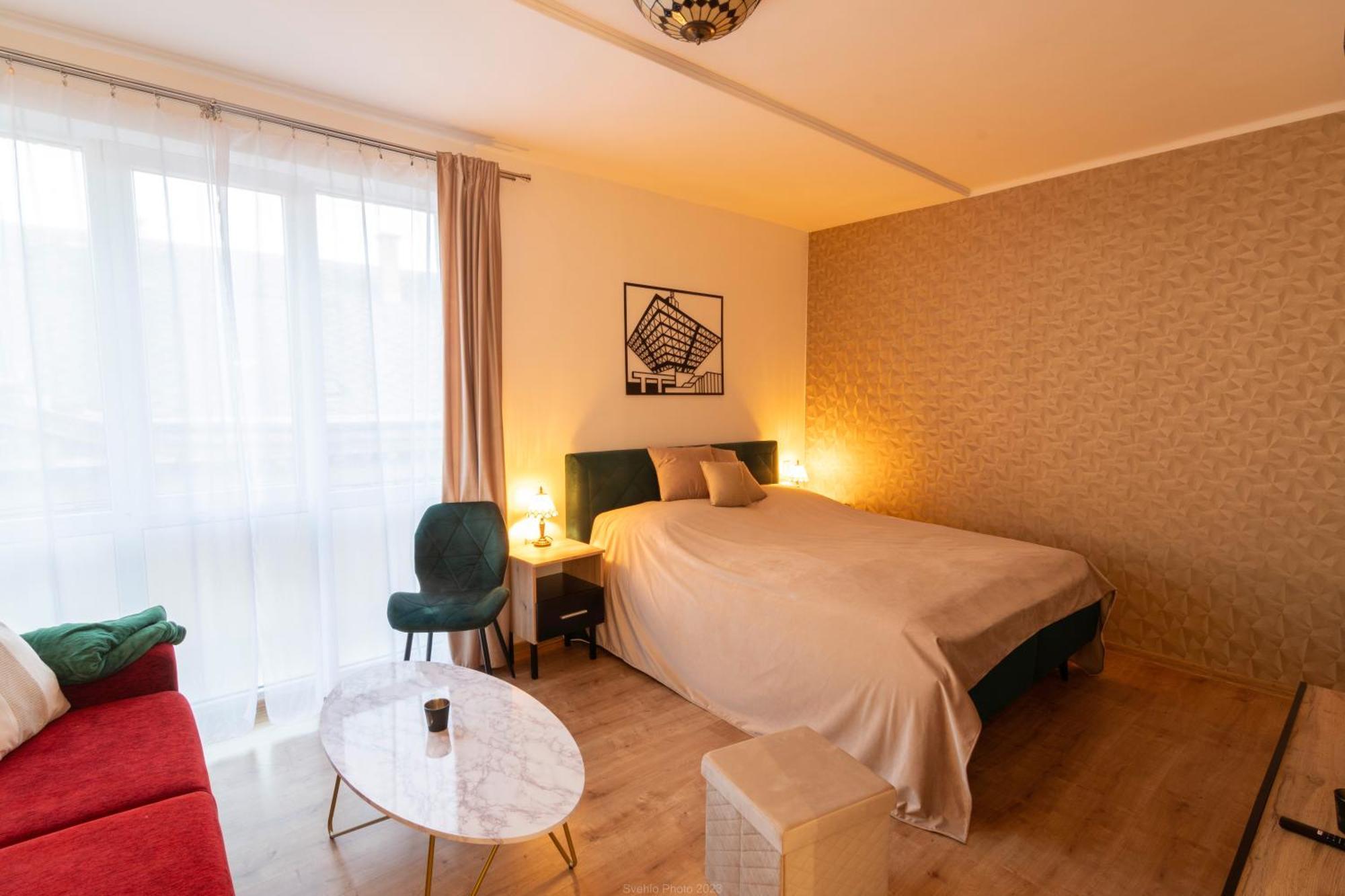 Double-Tree Apartment By A&M Bratislava Esterno foto